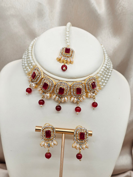 Red Gem stone with Pearl set