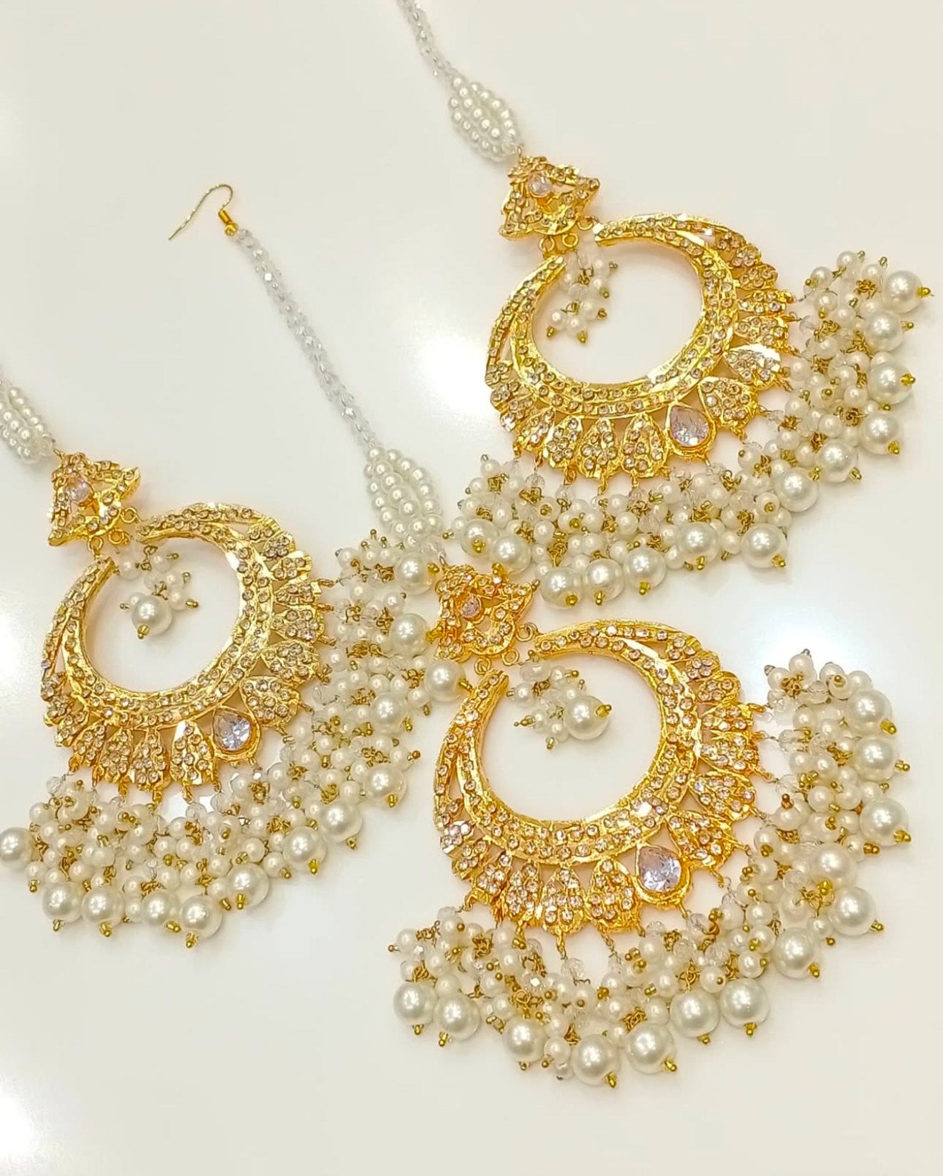 Earrings with Tika- Cream